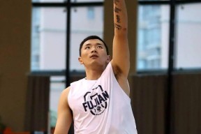 米兰官网今夜体能课后，深圳男篮复出首秀备战社区盾，压力陡增，球探报告显示潜力的简单介绍