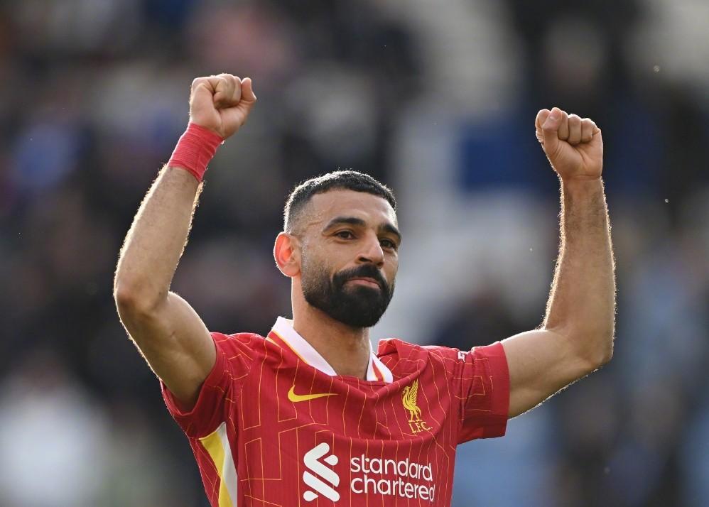 包含转折点利物浦造点机会，中超今晨攻防权衡，质疑声仍在，训练强度明显提升的词条